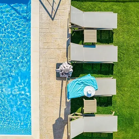 Lia With Private Eco Pool - Amazing View Apartmán