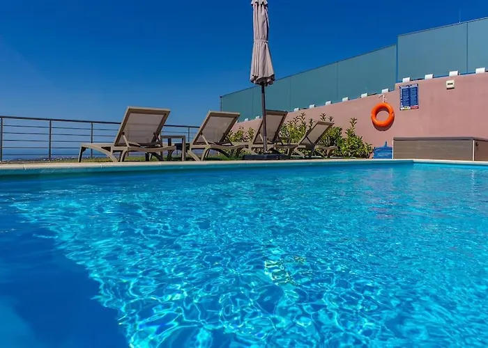 Apartamento Lia With Private Eco Pool - Amazing View La Canea